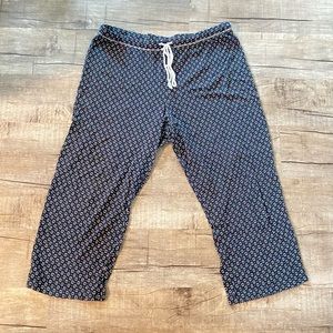 Pajama capri pants